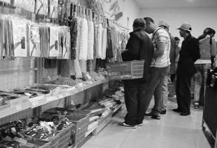 媒体调查黑旅行社 不额外交钱 不拉你上颐和园